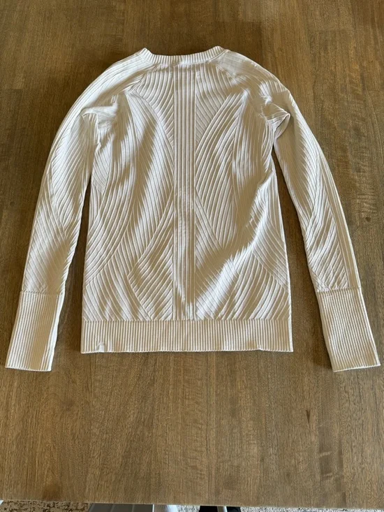 Lululemon Rest Less Pullover in White - Picture 4 of 6